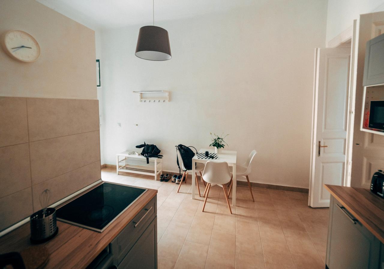 111 Hostel Budapest Exteriör bild